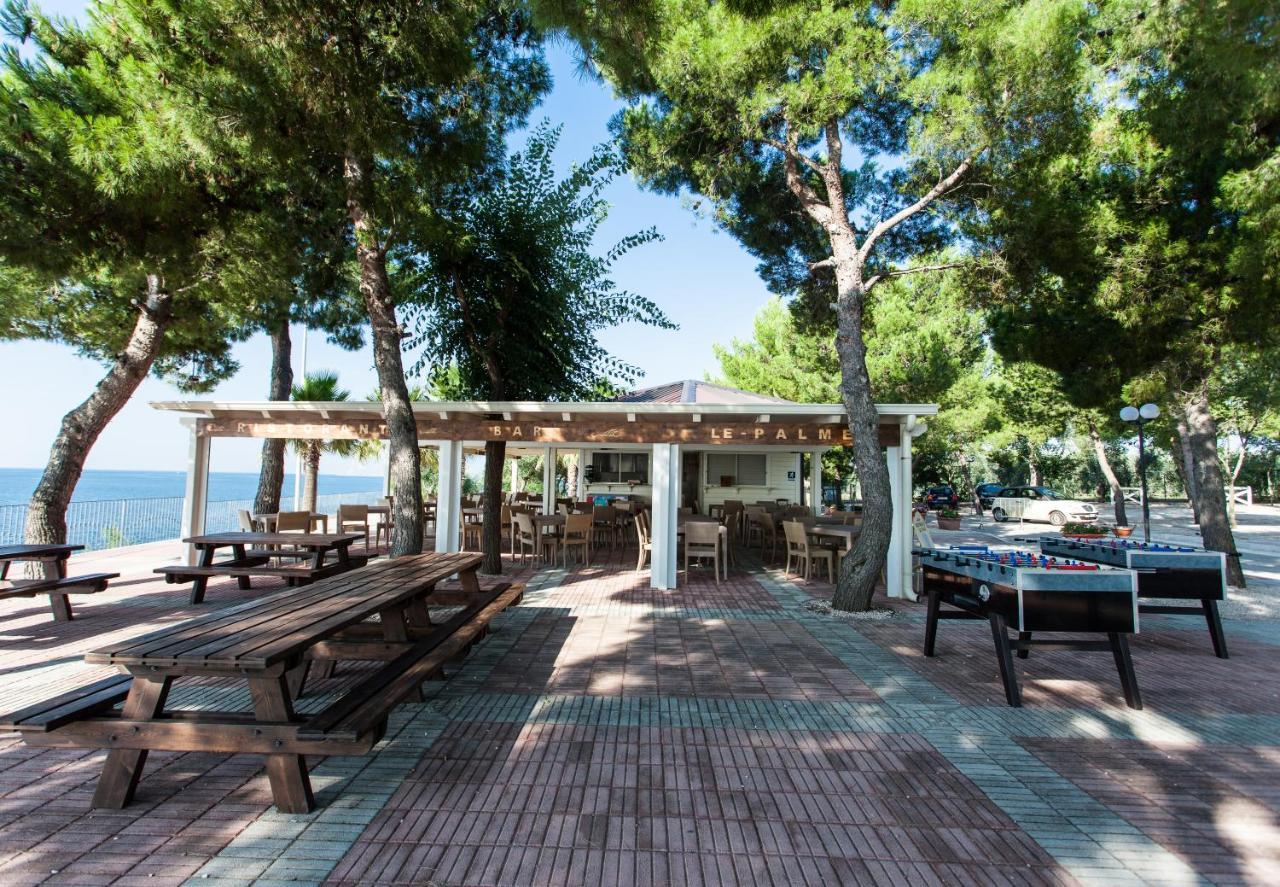 Villaggio Baia Del Monaco Manfredonia Exterior foto